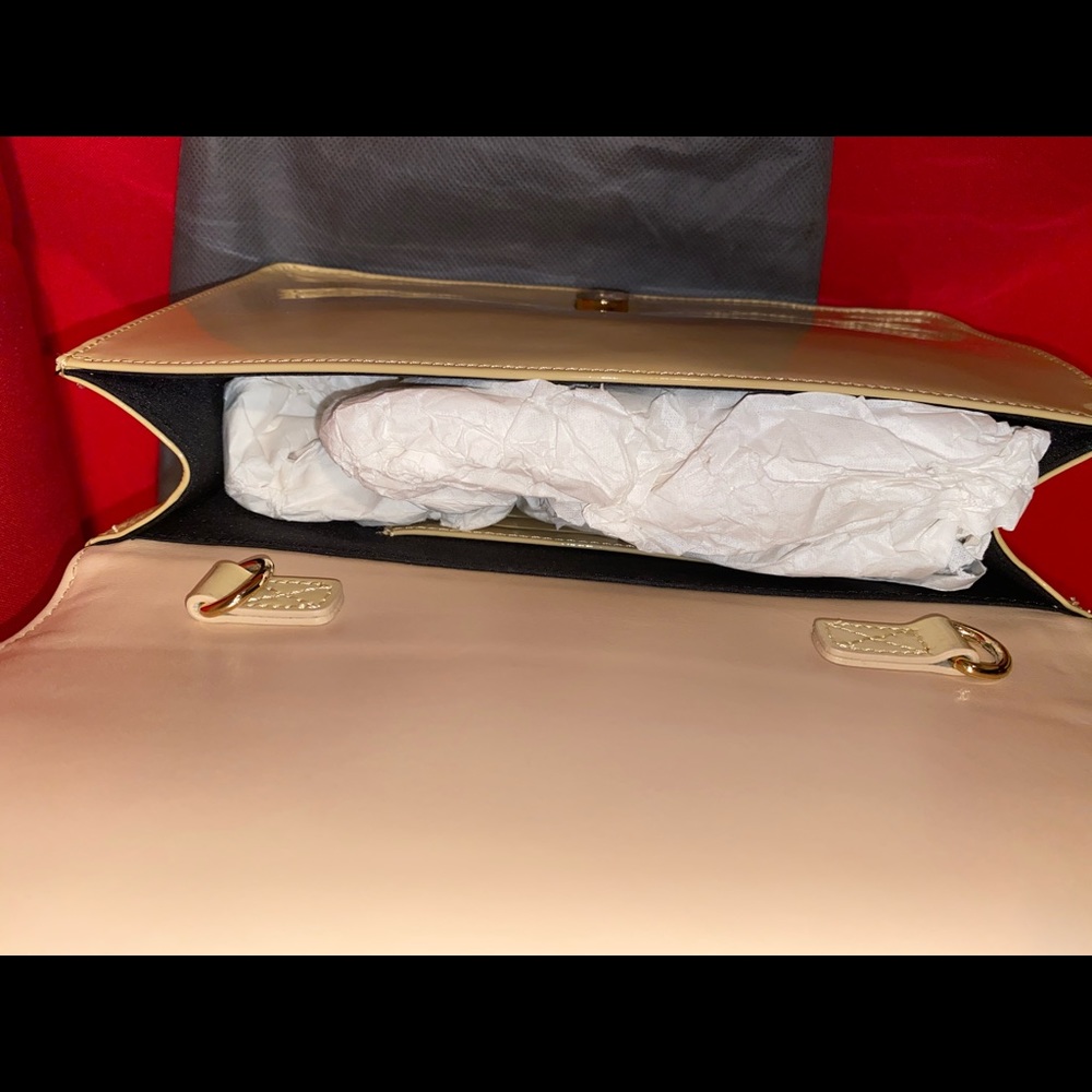 Handbag - Picture 4 of 4